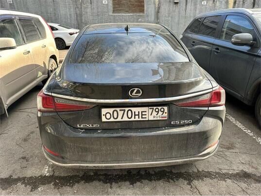 Lexus ES, 2019&nbsp;г., 106&nbsp;524&nbsp;км