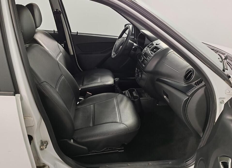 LADA (ВАЗ) Granta, I Рестайлинг 1.6 MT (90 л.с.)