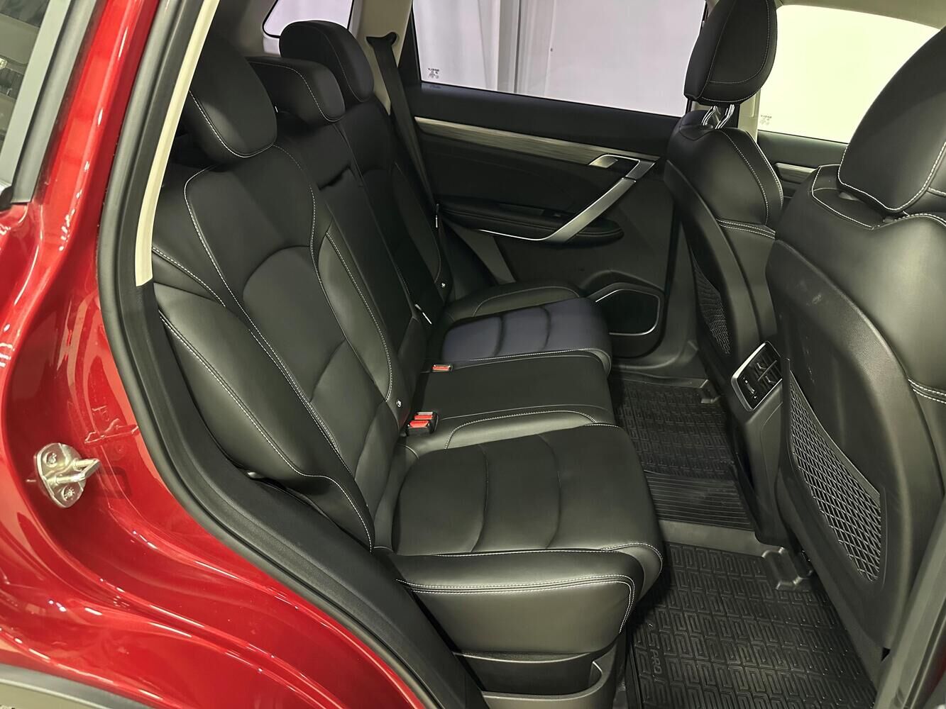 Geely Atlas Pro 1.5 AMT (177 л.с.) 4WD