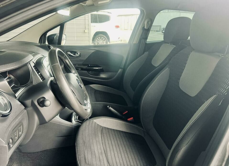 Renault Kaptur 2.0 MT (143 л.с.) 4WD