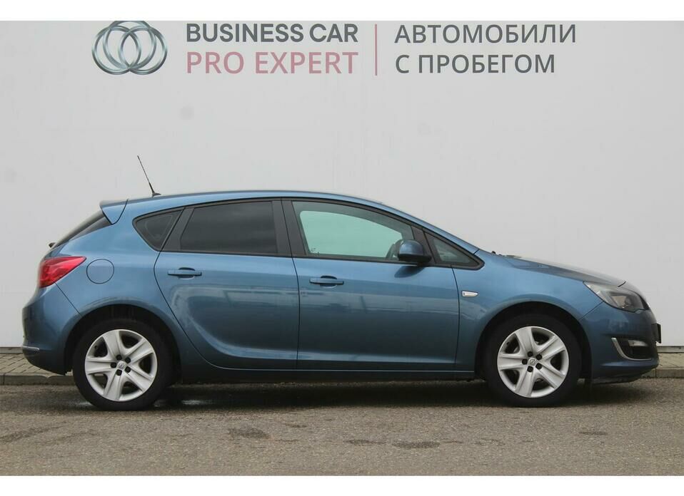 Opel Astra 1.6 AT (115 л.с.)