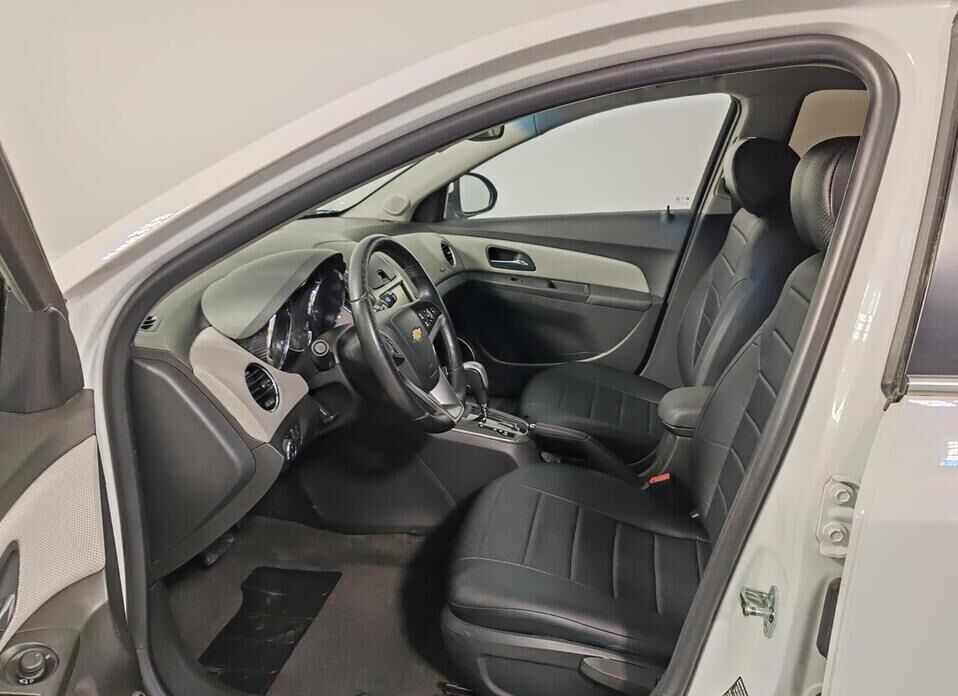 Chevrolet Cruze, I Рестайлинг 1.4 AT (140 л.с.)