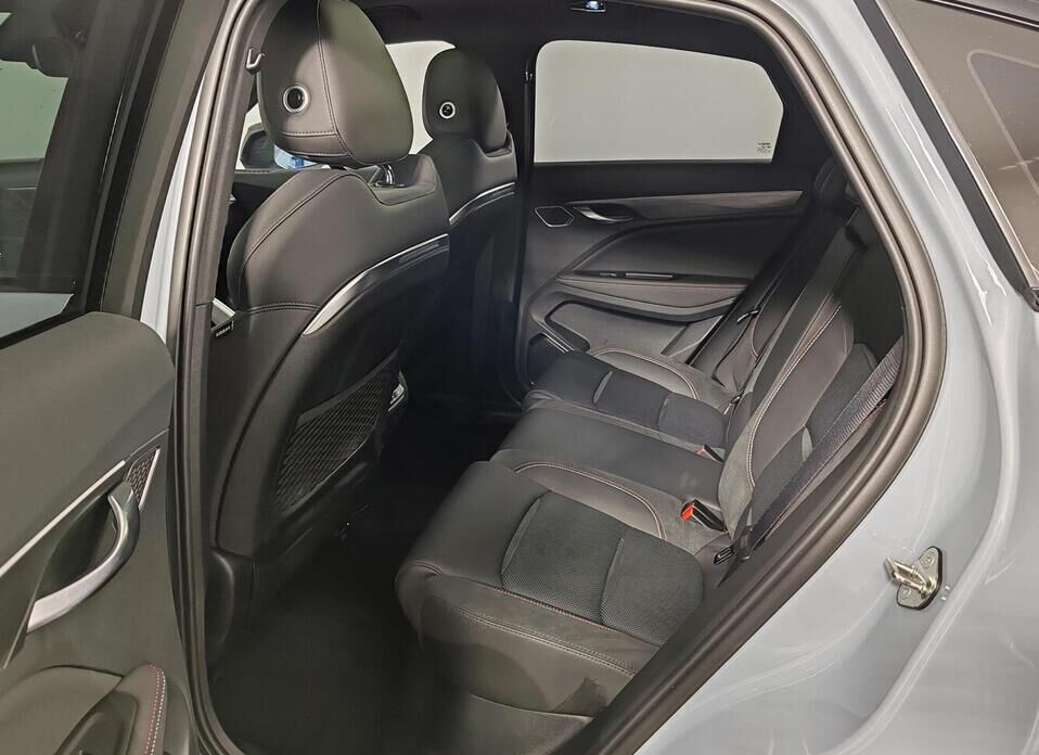 Geely Tugella, I Рестайлинг 2.0 AT (238 л.с.) 4WD