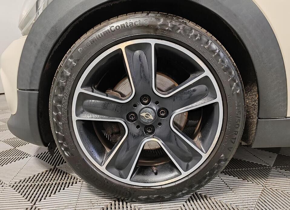 MINI Clubman, I Рестайлинг Cooper 1.6 AT (122 л.с.)