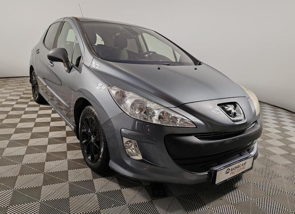 Peugeot 308, I 1.6 AT (120 л.с.)