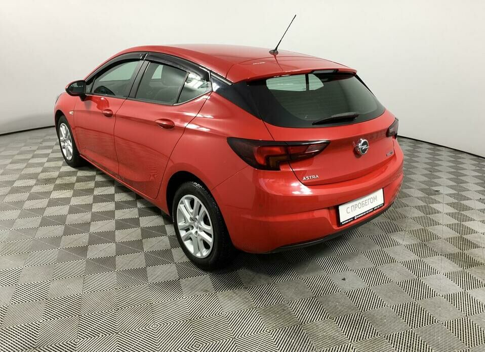 Opel Astra 1.0 MT (105 л.с.)