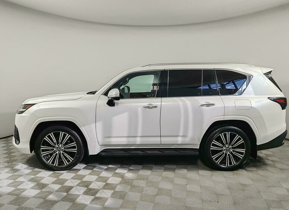 Lexus LX 600 3.5 AT (415 л.с.) 4WD