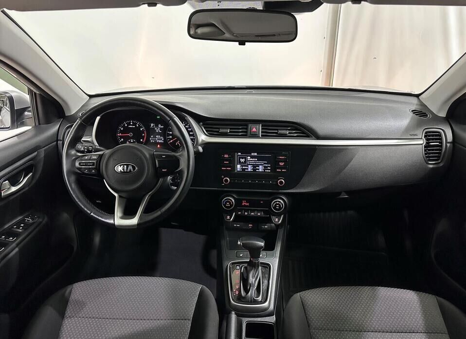 Kia Rio, IV Рестайлинг X 1.6 AT (123 л.с.)