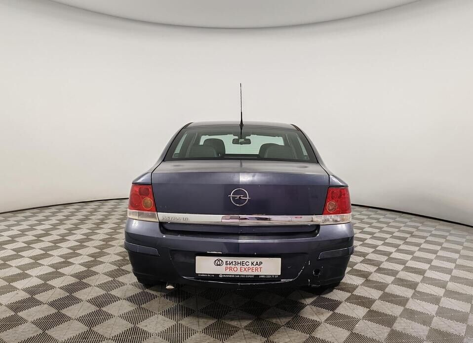 Opel Astra 1.8 MT (140 л.с.)