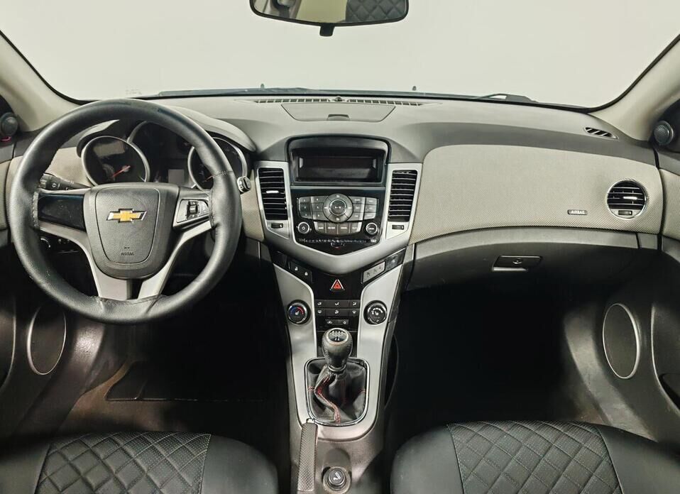 Chevrolet Cruze, I 1.6 MT (109 л.с.)