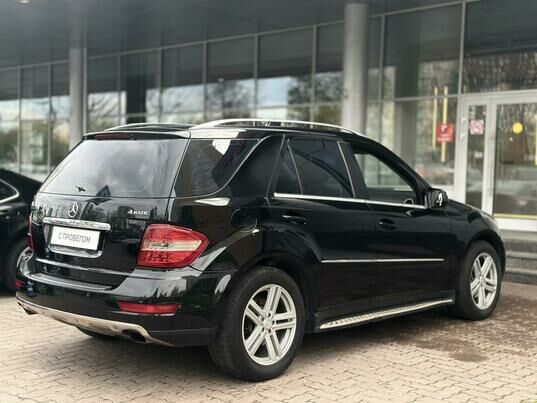 Mercedes-Benz M-Класс, 2010 г., 328 395 км