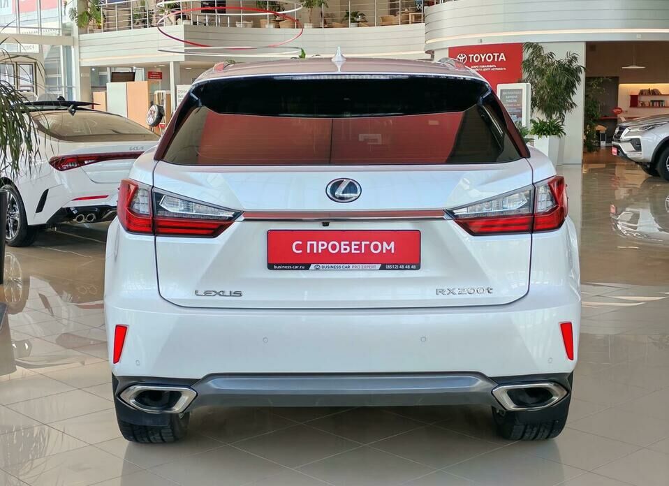 Lexus RX 200t 2.0 AT (238 л.с.) 4WD