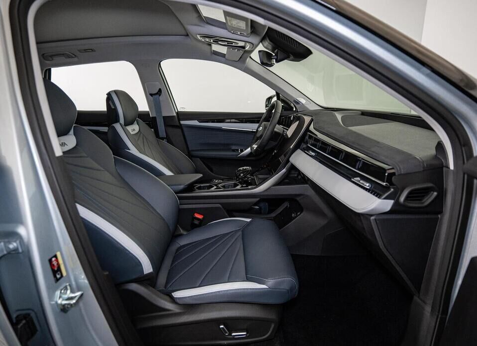 Geely Atlas, II 2.0 AT (200 л.с.) 4WD