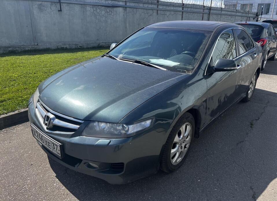 Honda Accord 2.4 AT (190 л.с.)