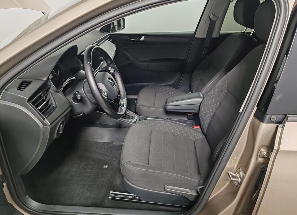 Skoda Rapid, II 1.6 AT (110 л.с.)