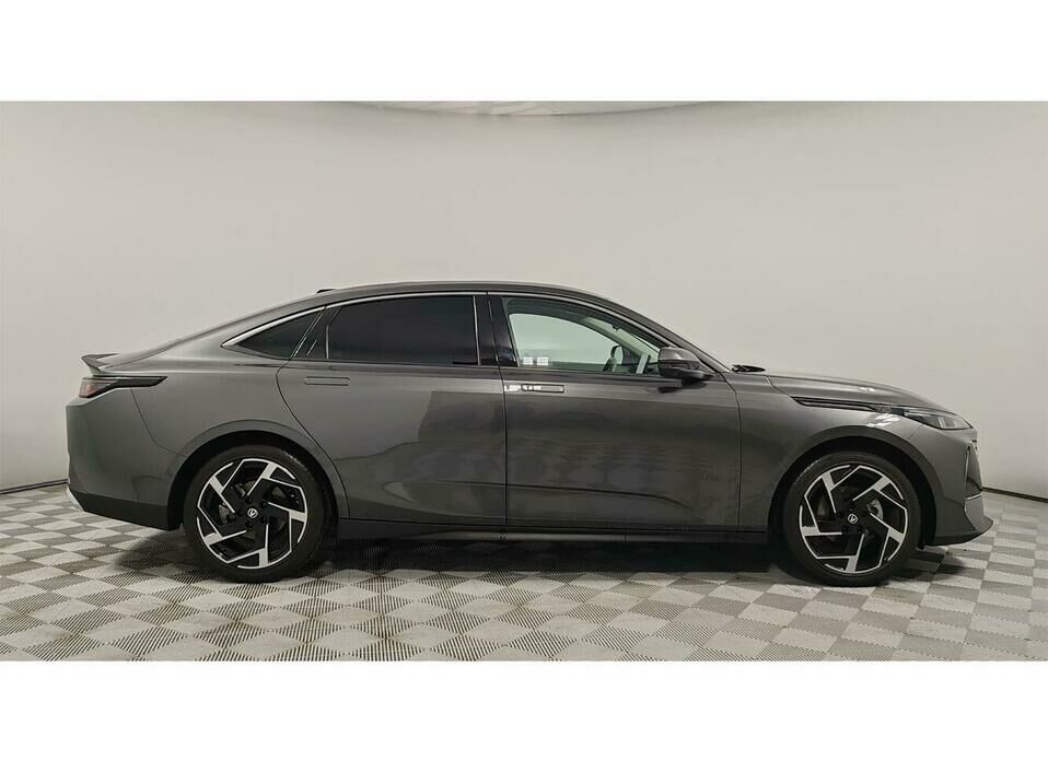 Changan Lamore 1.5 AMT (180 л.с.)