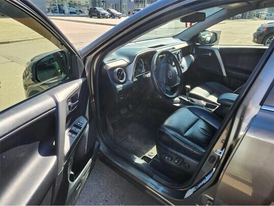 Toyota RAV4, 2014&nbsp;г., 232&nbsp;105&nbsp;км