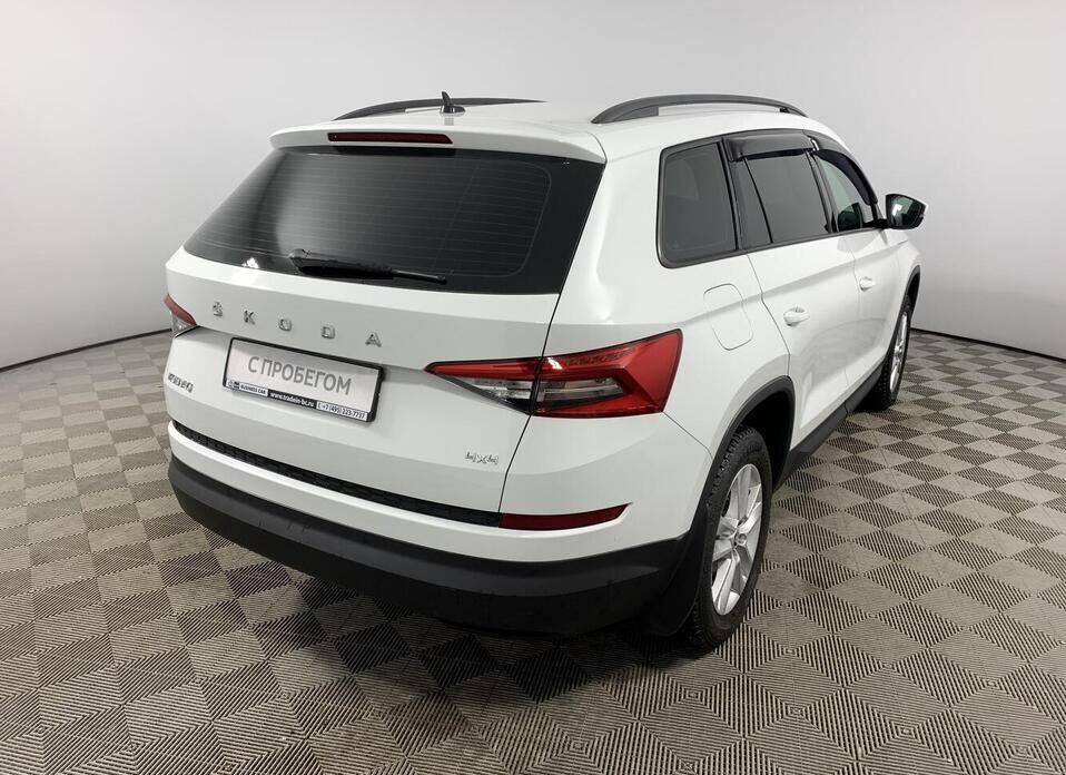 Skoda Kodiaq 2.0 AMT (180 л.с.) 4WD