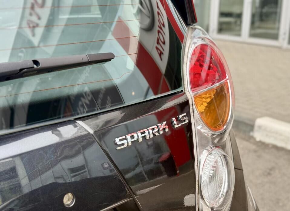 Chevrolet Spark, III 1.0 AT (67 л.с.)