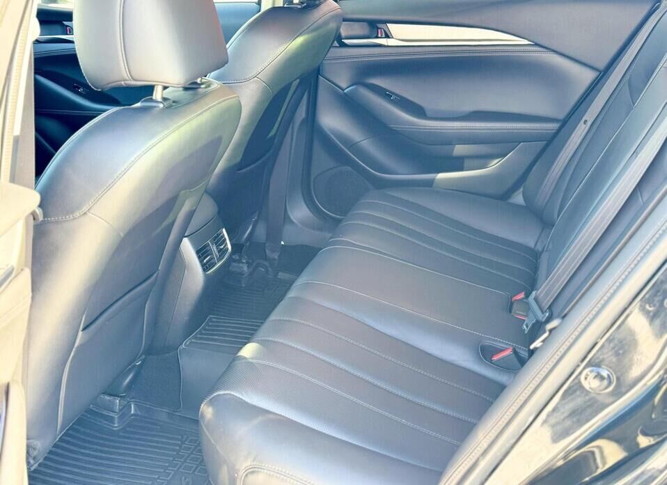 Mazda 6, III (GJ) Рестайлинг 2 2.0 AT (150 л.с.)