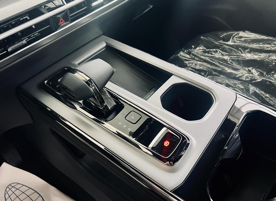 GAC GS4 2.0 AT (231 л.с.) 4WD