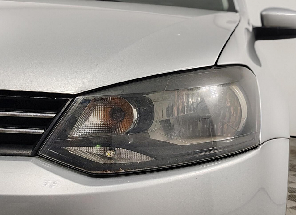 Volkswagen Polo, V 1.6 AT (105 л.с.)