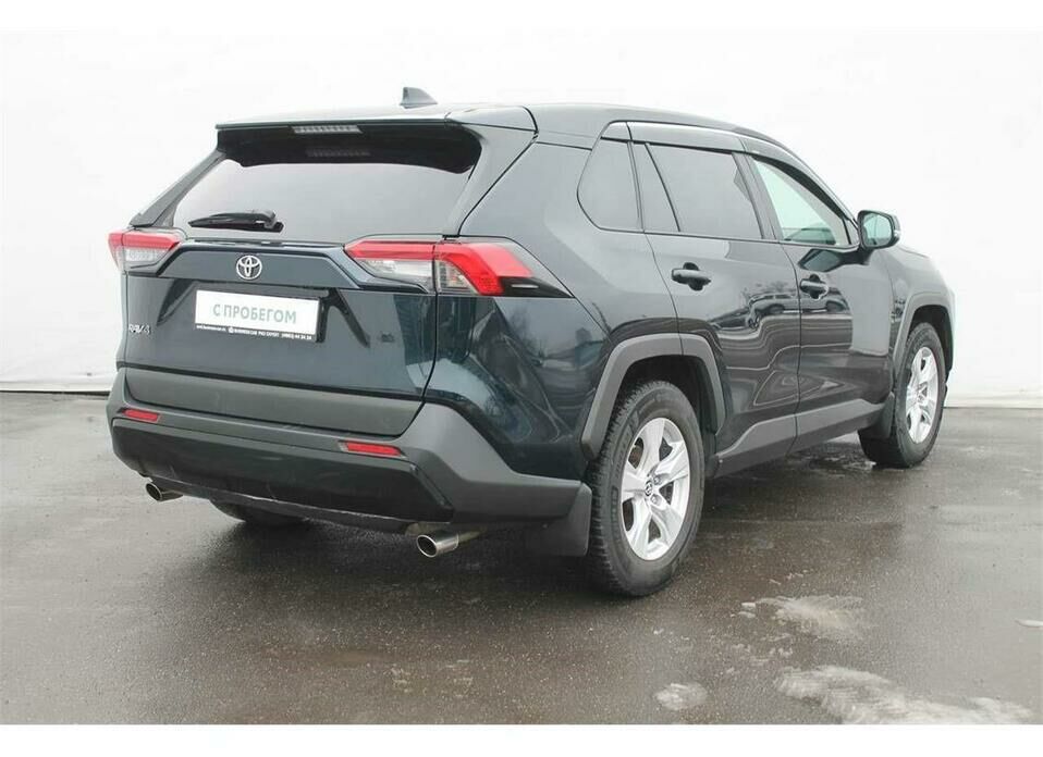 Toyota RAV4 2.0 MT (149 л.с.)