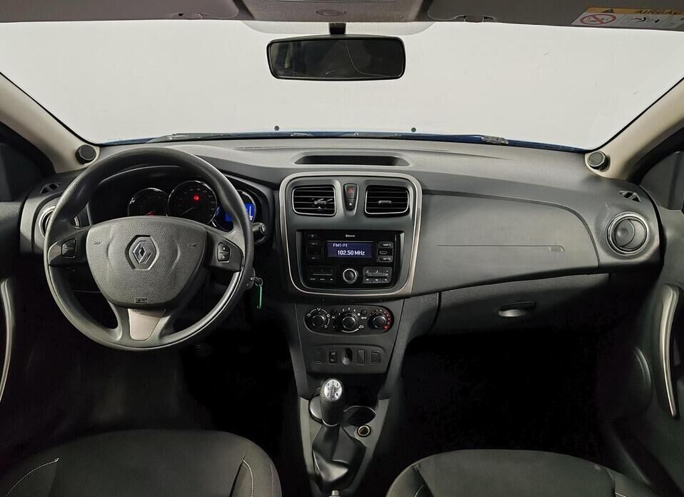 Renault Sandero, II Stepway 1.6 MT (82 л.с.)
