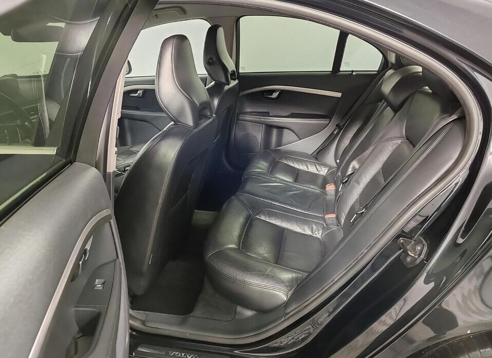 Volvo S80, II Рестайлинг 2.5 AT (231 л.с.)