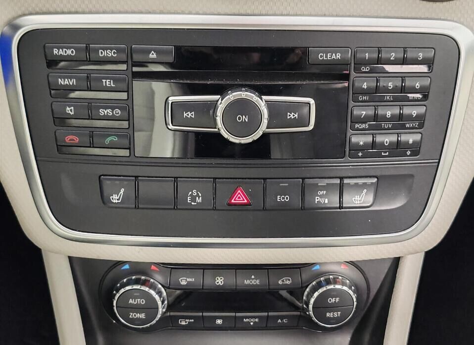 Mercedes-Benz A-Класс, III (W176) 180 1.6 AMT (122 л.с.)