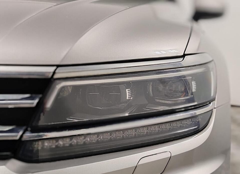 Volkswagen Tiguan, II 2.0 AMT (180 л.с.) 4WD