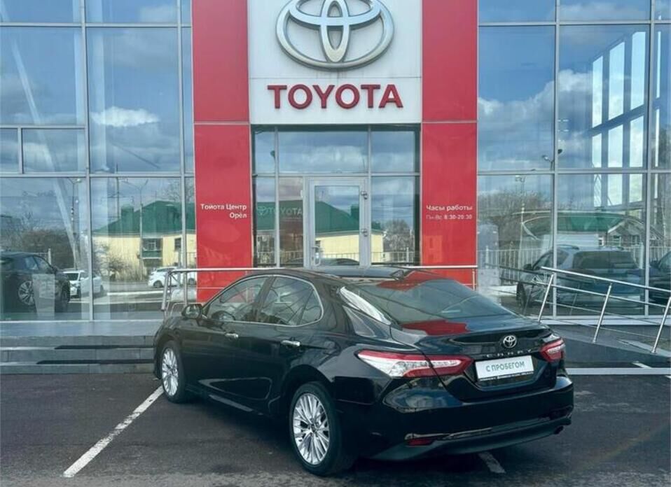 Toyota Camry, VIII (XV70) 2.5 AT (181 л.с.)