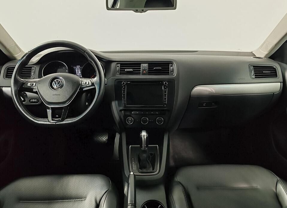 Volkswagen Jetta 1.4 AMT (122 л.с.)
