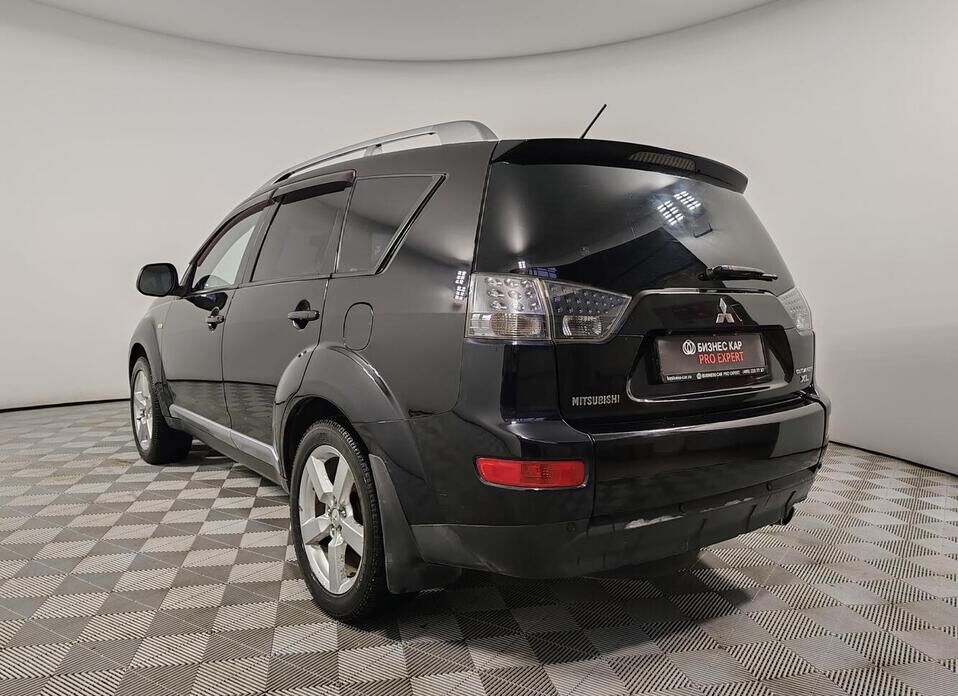 Mitsubishi Outlander, II 2.4 CVT (170 л.с.) 4WD