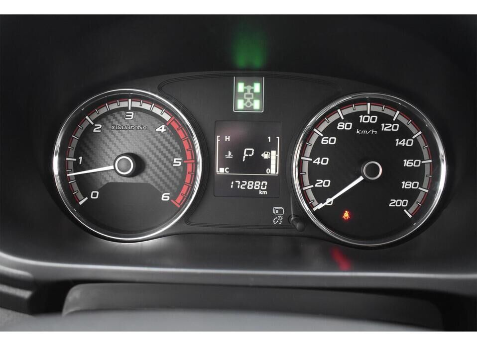 Mitsubishi L200 2.4d AT (154 л.с.) 4WD