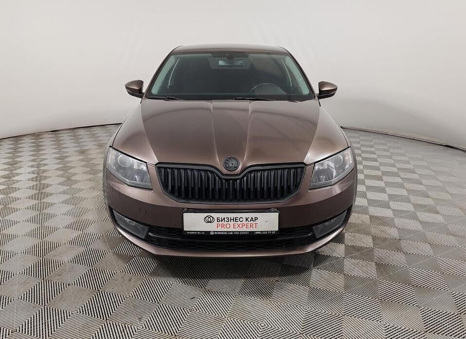 Skoda Octavia, III (A7) 1.6 MT (110 л.с.)