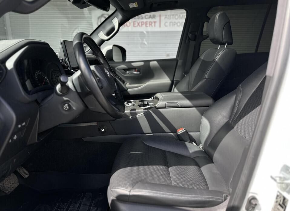 Toyota Land Cruiser, 300 Series 3.5 AT (415 л.с.) 4WD