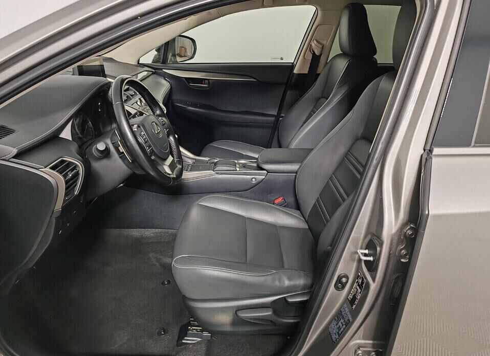 Lexus NX, I Рестайлинг 200 2.0 CVT (150 л.с.) 4WD