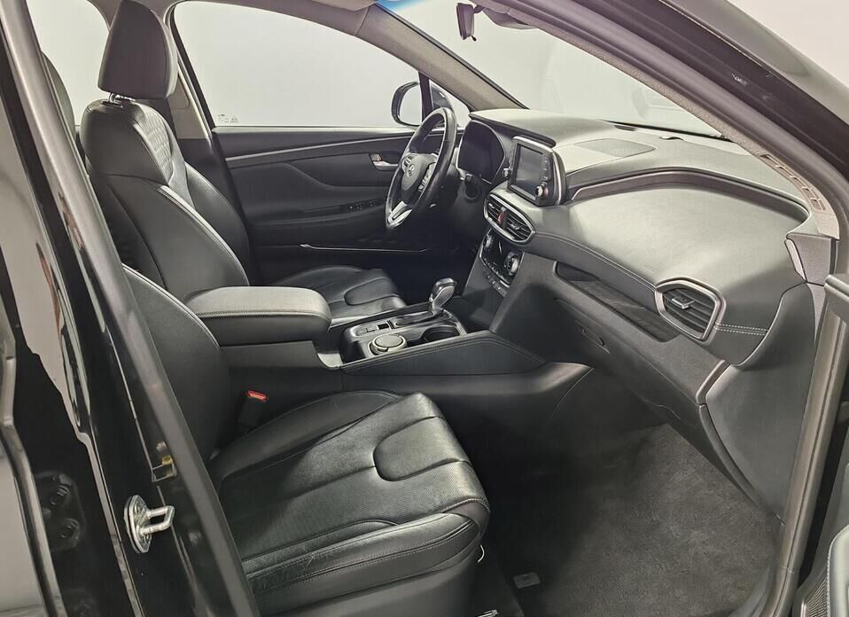 Hyundai Santa Fe 2.2d AT (200 л.с.) 4WD