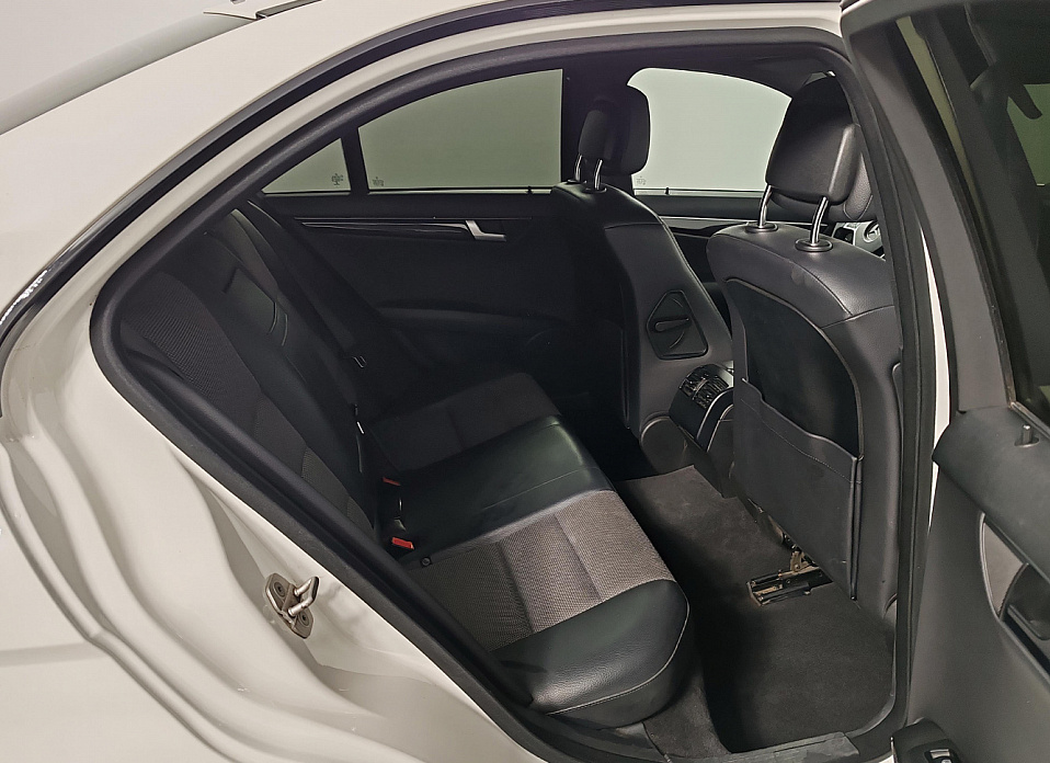 Mercedes-Benz C-Класс, III (W204) Рестайлинг 180 1.6 AT (156 л.с.)