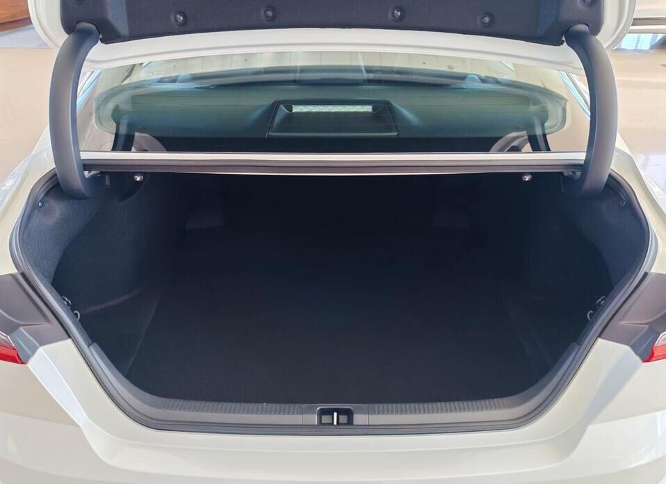 Toyota Camry, IX (XV80) China Market 2.0hyb CVT (197 л.с.)