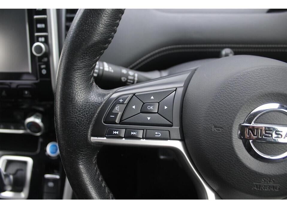 Nissan Serena, V (C27) 1.2hyb AT (136 л.с.)