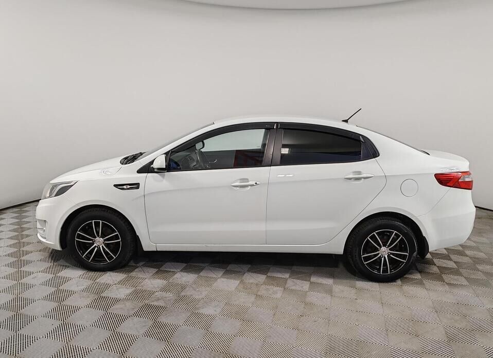 Kia Rio 5-speed 1.6 MT (123 л.с.)