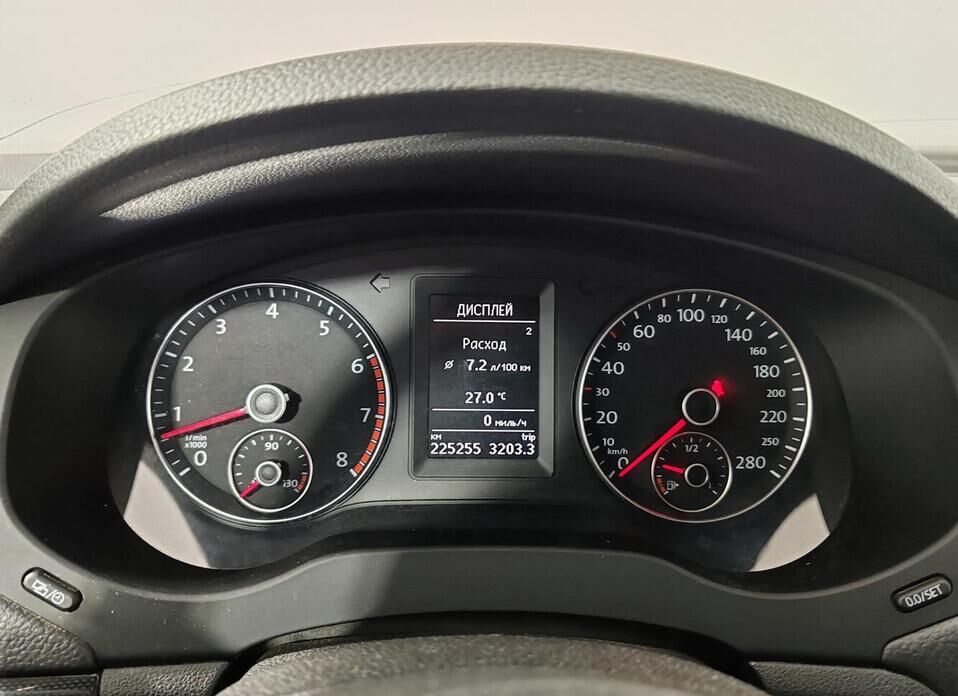 Volkswagen Jetta, VI 1.4 AMT (122 л.с.)