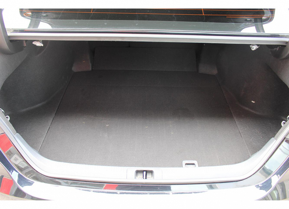 Toyota Camry, VIII (XV70) Рестайлинг 3.5 AT (249 л.с.)