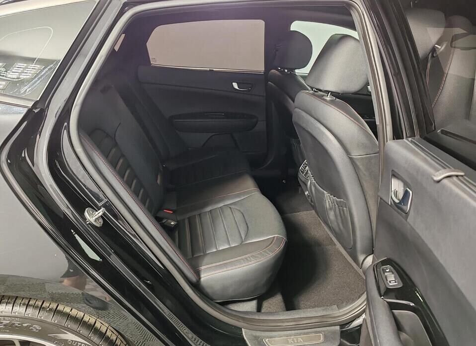 Kia Optima 2.4 AT (188 л.с.)