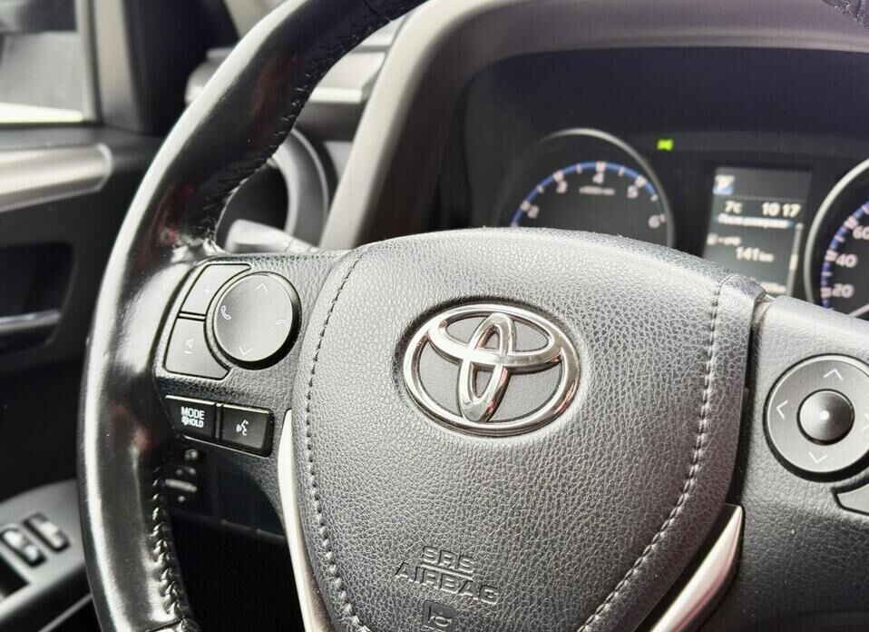 Toyota RAV4, IV (XA40) Рестайлинг 2.5 AT (180 л.с.) 4WD