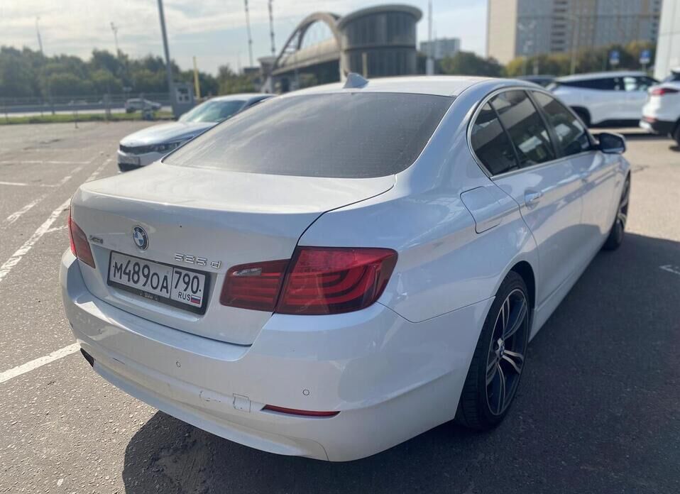 BMW 5 серии, VI (F10/F11/F07) 525d xDrive 2.0d AT (218 л.с.) 4WD