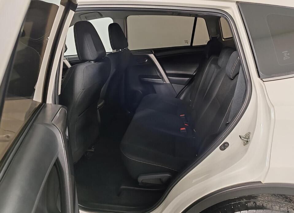 Toyota RAV4, IV (CA40) Рестайлинг 2.0 CVT (146 л.с.) 4WD