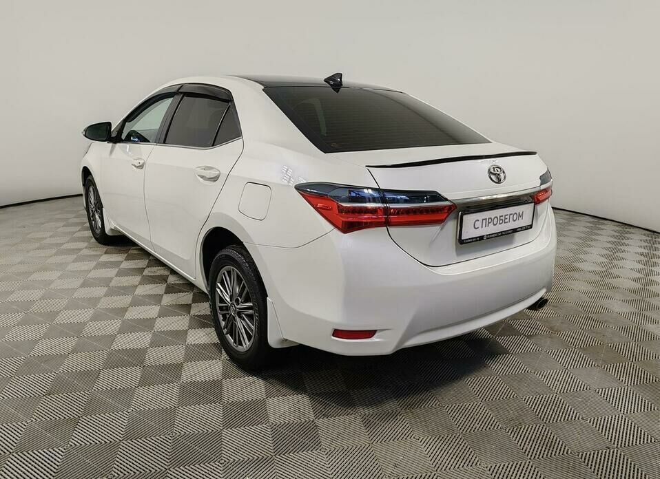 Toyota Corolla 1.6 CVT (122 л.с.)